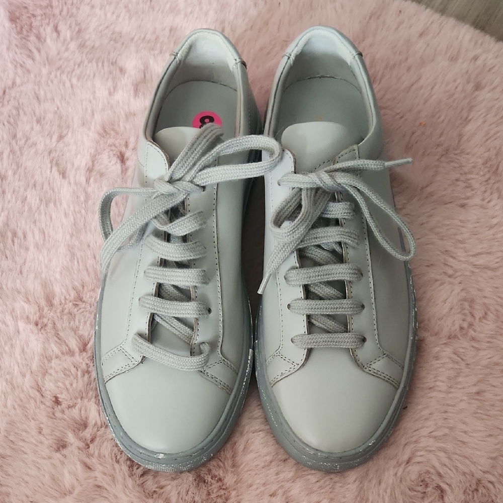 Woman By Common Projects Sneakers